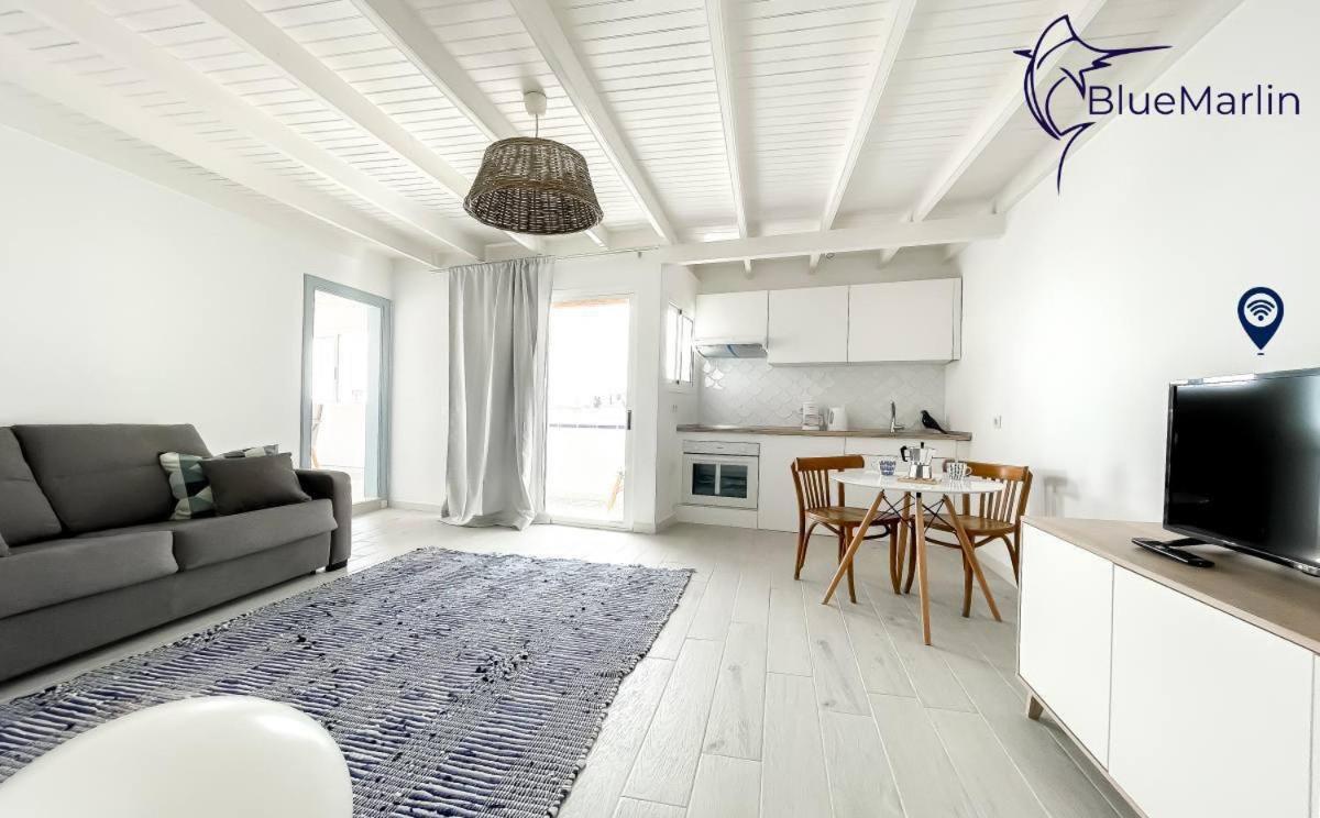 B-Rent Bluemarlin Boutique Sea View Apartment คอร์ราเลโฮ ภายนอก รูปภาพ