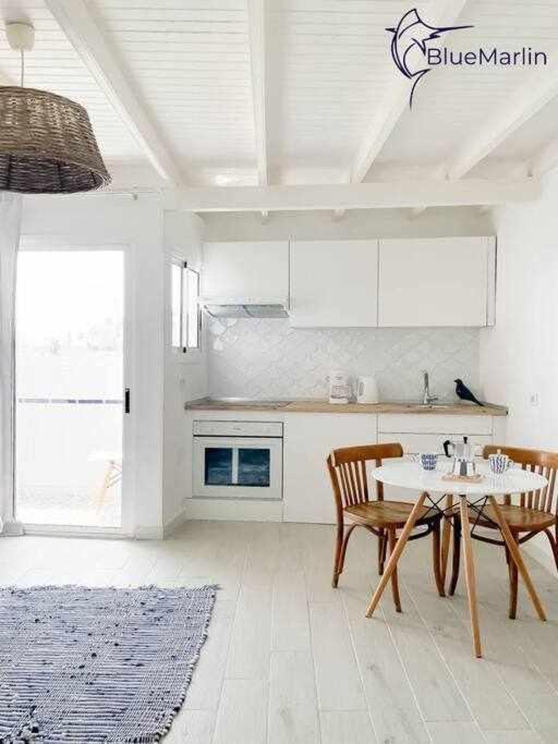 B-Rent Bluemarlin Boutique Sea View Apartment คอร์ราเลโฮ ภายนอก รูปภาพ